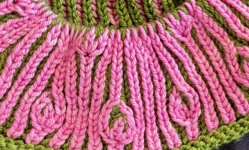 Beginning Brioche: Two-Color Brioche in the Round with Amy Snell